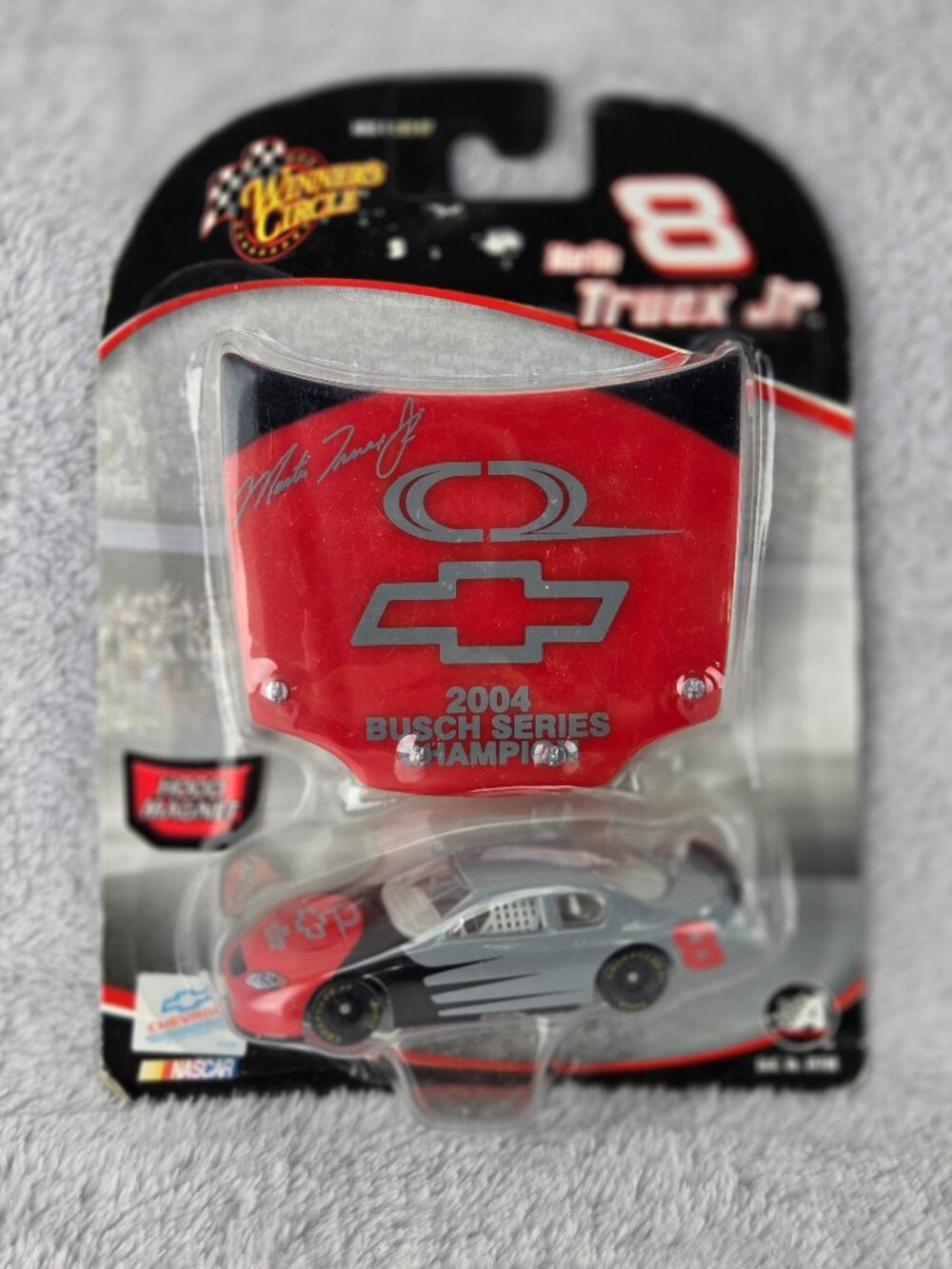 Nascar Winners Circle 2005 Martin Truex Jr #8 2004 Bush Series Hood Magnet 1:64